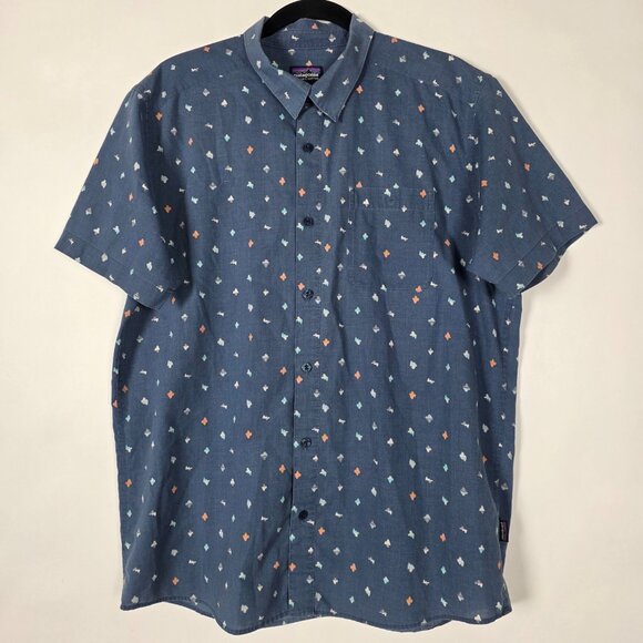 Patagonia Organic Cotton Geometric Mens Large Short Sleeve Graphic Button Shirt - Picture 1 of 6